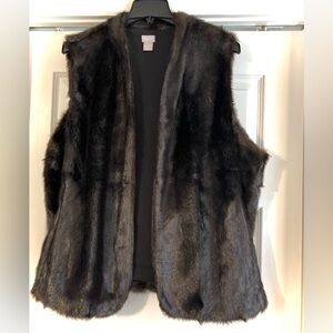 EUC Fabulous CHICO’s Fur Vest
